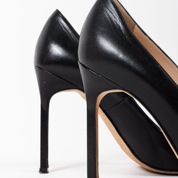 Manolo Blahnik Pointed Toe Black Leather Pumps - Picture 7 of 8